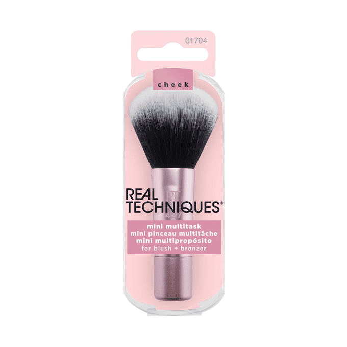 فرشاة صغيرة لتطبيق البلاش والبرونزر من سام ونيك بواسطة ريل تكنيك