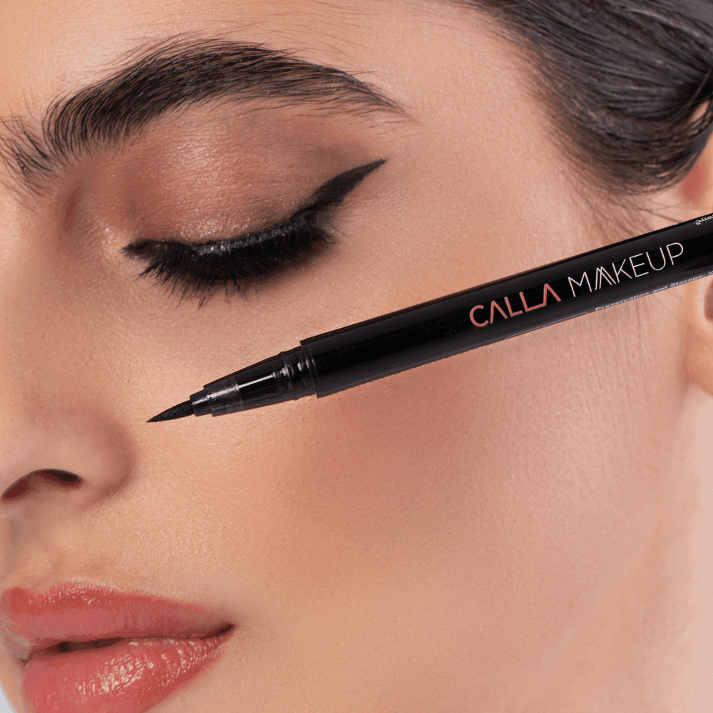 قلم كحل سائل من كالا - لون أسود