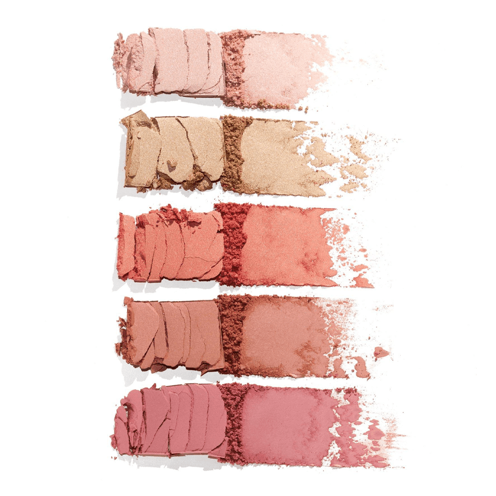 طقم بلاشر وإضاءة هايلايتر بيتشي بلوسوم من ماركة ايسنس