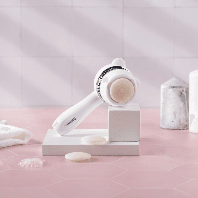 جهاز تقشير القدم من سكينلاريتي - لون أبيض